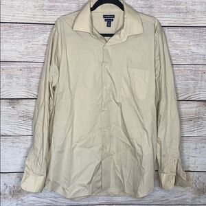 Croft & Borrow Large Tan Classic Fit Button Up